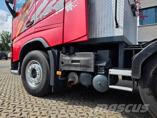 Volvo FH 540 | Retarder / 8 x 4 Vetopöytäautot