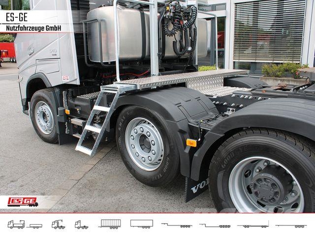 Volvo FH 551 8x4 Tridem VLA (Luftfederung) Vilcēji