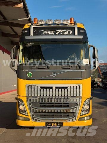 Volvo FH 750 8x4 BL Tridem Retarder/LED/VLA Sattelzugmaschinen