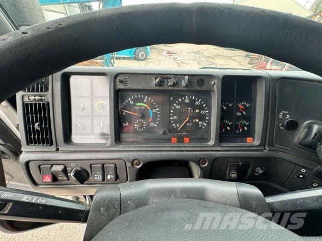 Volvo FH12-340 Chassis met cabine