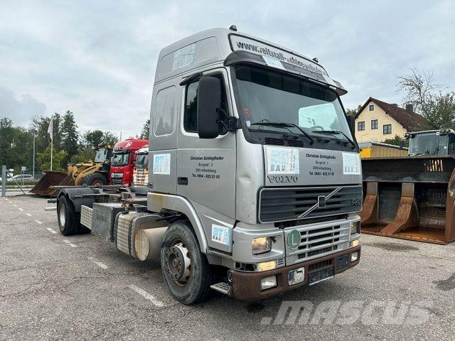 Volvo FH12-340 Chassis met cabine