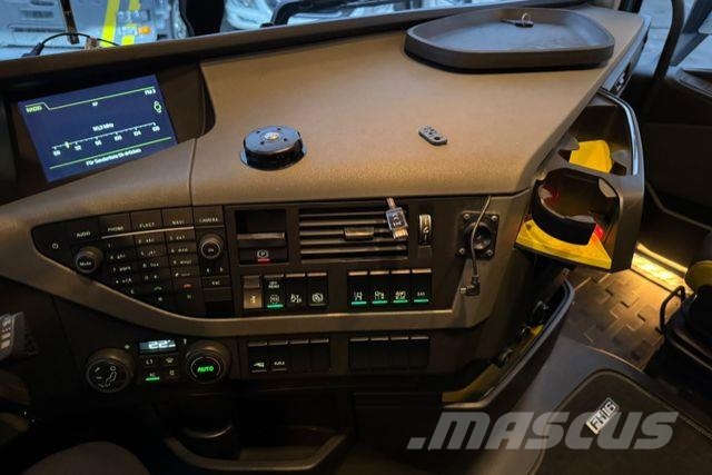 Volvo FH16-750 4x2 Тягачі