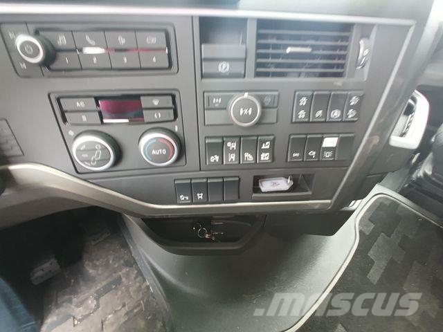 Volvo FH540 8x4R FullOption Voll-Leder ALCOA,Voll-Luft Camiones con chasís y cabina