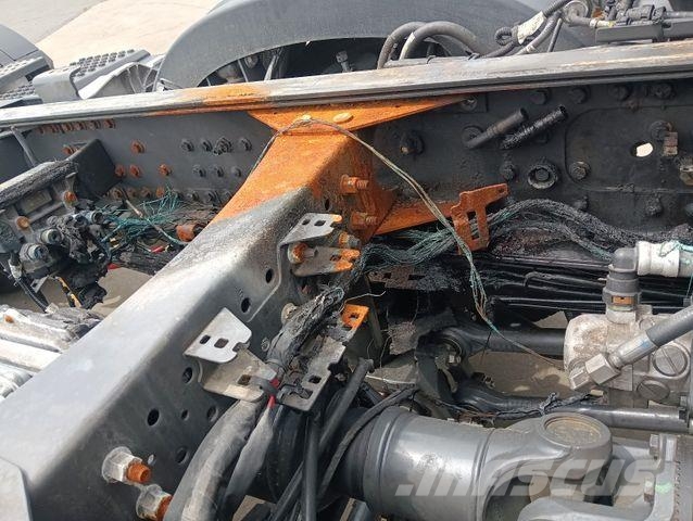 Volvo FH540 8x4R FullOption Voll-Leder ALCOA,Voll-Luft Camiones con chasís y cabina