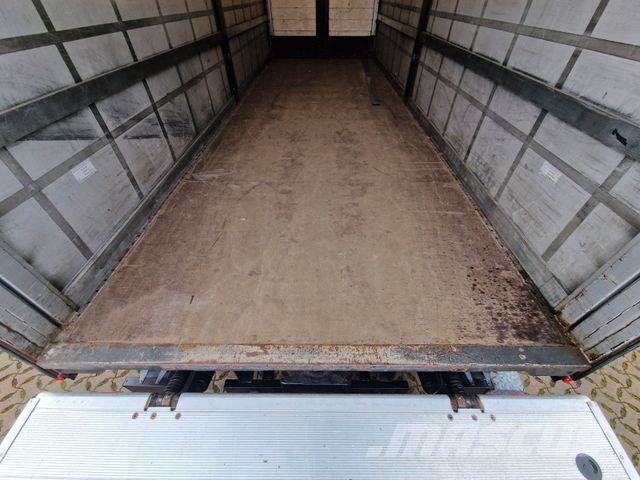 Volvo FL 280 / 2,93m Ladehöhe !! / 2 to Ladebordwand Camiones de caja de lona