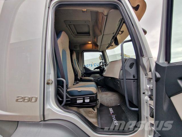 Volvo FL 280 / 2,93m Ladehöhe !! / 2 to Ladebordwand Camiones de caja de lona