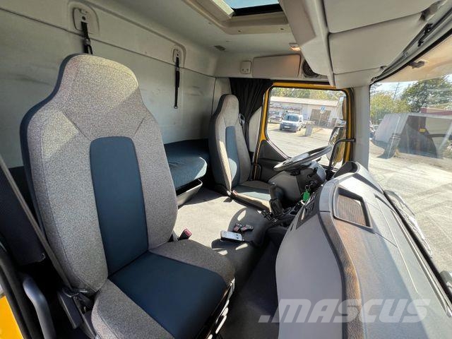 Volvo FL 4x2 Abschleppwagen/3xCars/WINCH/Bed/AC/EU6 Bergungsfahrzeuge