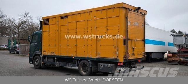 Volvo FM 260 mit KABA 2 Stock Vollalu Viehtransporter Dieren transport