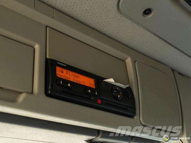 Volvo FM 330 6x2 Palfinger PK 18002 EH Crane Tail lif クレーントラック、ユニック車
