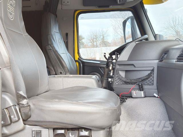 Volvo FM 330 * ABSCHLEPPWAGEN 6,00 m * TOPZUSTAND Vehículos de reciclaje