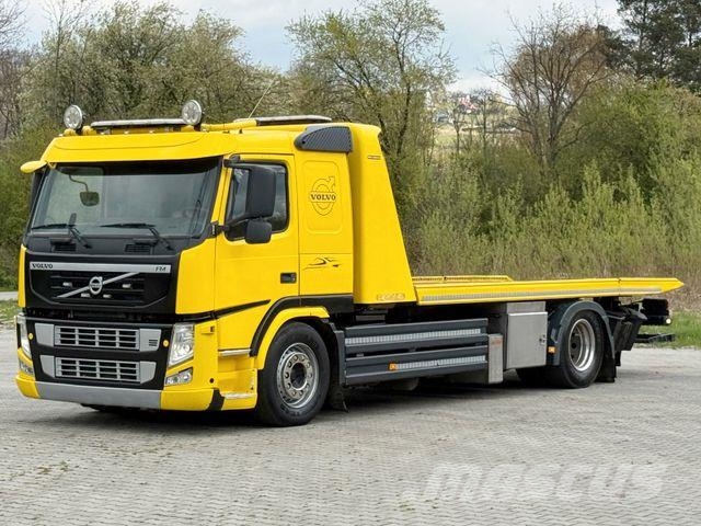 Volvo FM 330 * ABSCHLEPPWAGEN 6,00 m * TOPZUSTAND Vehículos de reciclaje
