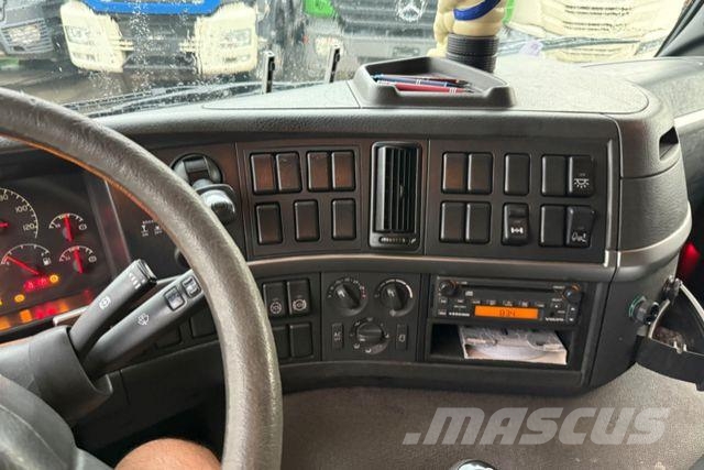 Volvo FM-380 4x2 Zaplachtované vozy