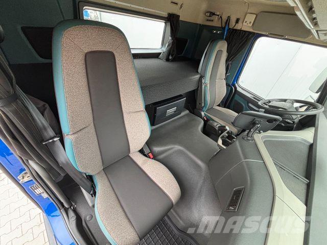 Volvo FM 380 4x2*Automatik*Klima*Navi*Abbiegeassistent وحدات الجر