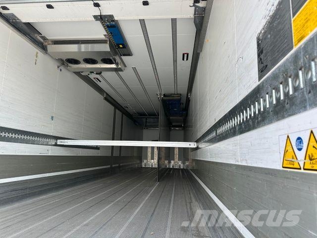 Volvo FM 380 / Schmitz / 3 Kammer / Carrier ICELAND وحدات الجر