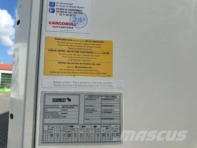Volvo FM 380 / Schmitz / 3 Kammer / Carrier ICELAND وحدات الجر