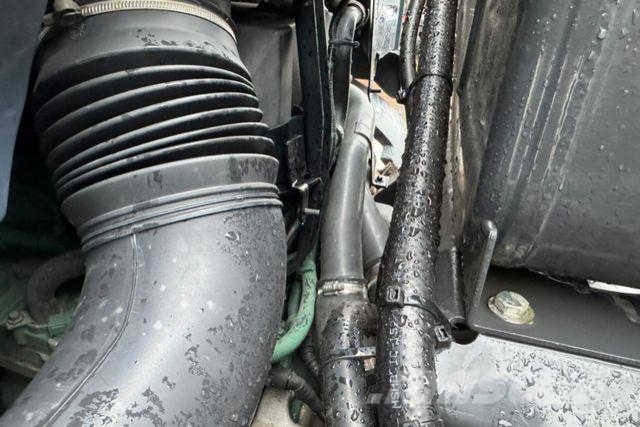 Volvo FM-420 6x2 Welaki **69'000 KM** Camiones con gancho
