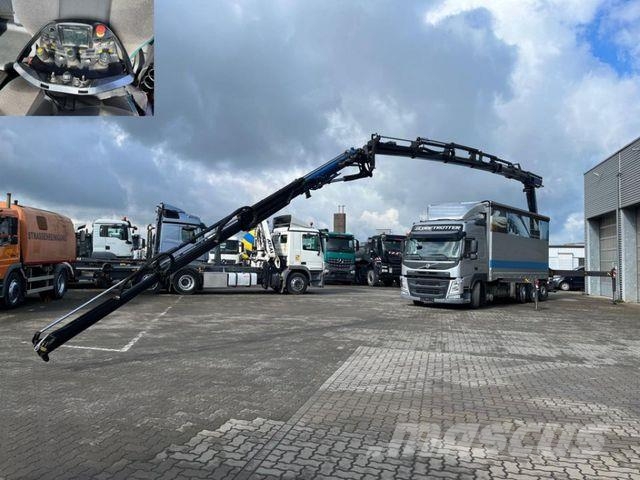 Volvo FM 420 8x2/4 Pritsche Heckkran 34m/t, Funk, Jib Camiones de cama baja