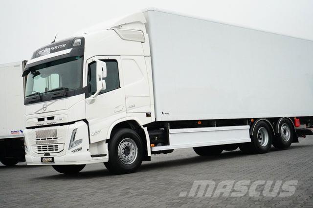 Volvo FM / 430 / ACC / E 6 / KONTENER + WINDA / 21 PAL Фургони