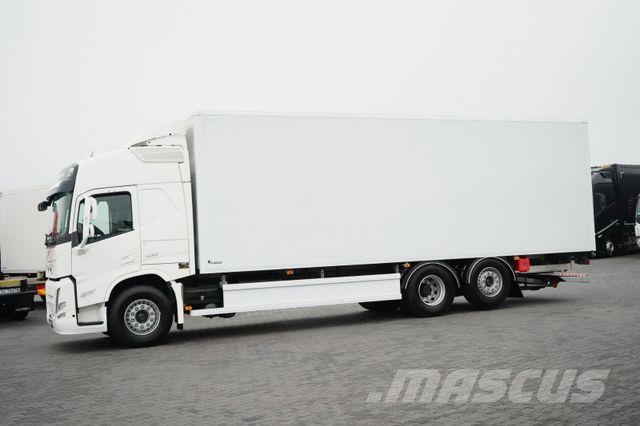 Volvo FM / 430 / ACC / E 6 / KONTENER + WINDA / 21 PAL Фургони