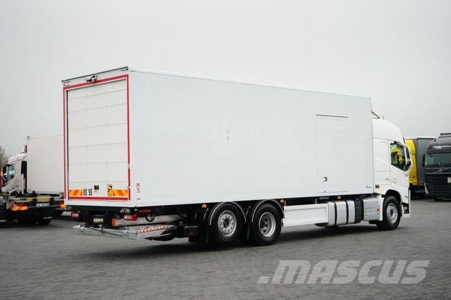 Volvo FM / 430 / ACC / E 6 / KONTENER + WINDA / 21 PAL Фургони
