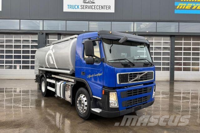 Volvo FM-440 4x2 Tankwagen 13'500L 탱커 트럭