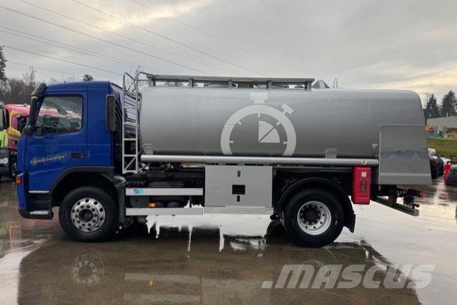 Volvo FM-440 4x2 Tankwagen 13'500L 탱커 트럭