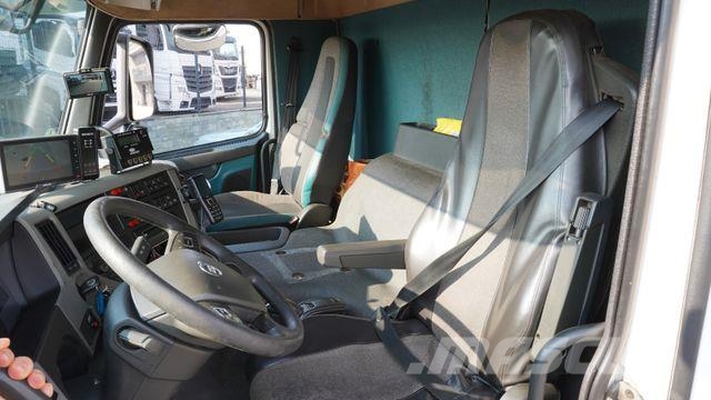 Volvo FM 450 Euro 6 Kühlkoffer Carrier LBW Lift Temperature controlled trucks