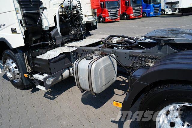 Volvo FM / 460 / E 6 / ACC / PEŁNY ADR / LEKKI / 6640 Седельные тягачи