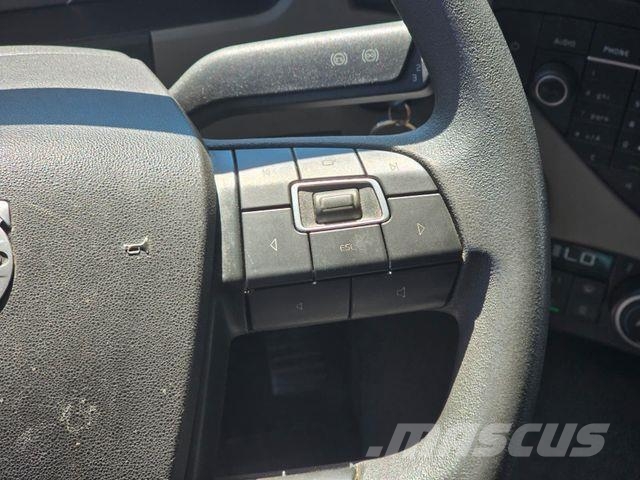 Volvo FM 460 * FRIGOBLOCK *VOLLLUFT*LBW 2.5T PALFINGER Camiones con temperatura controlada