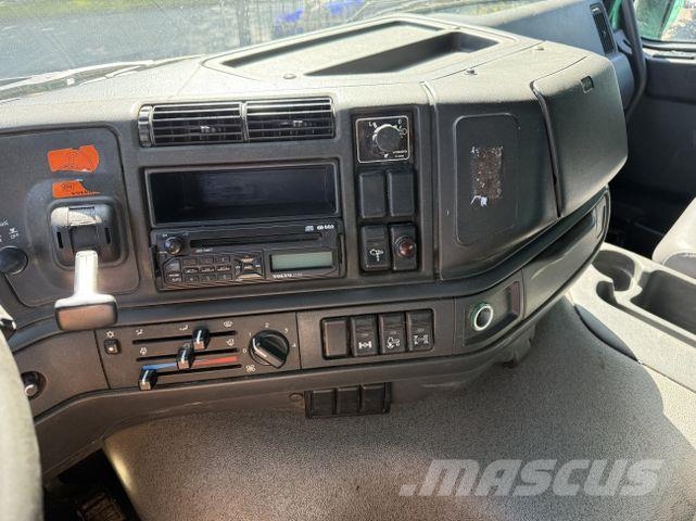 Volvo FM12 420 4X4 Kran MKG 300 bis 24 Meter Φορτηγά Kαρότσα με ανοιγόμενα πλαϊνά