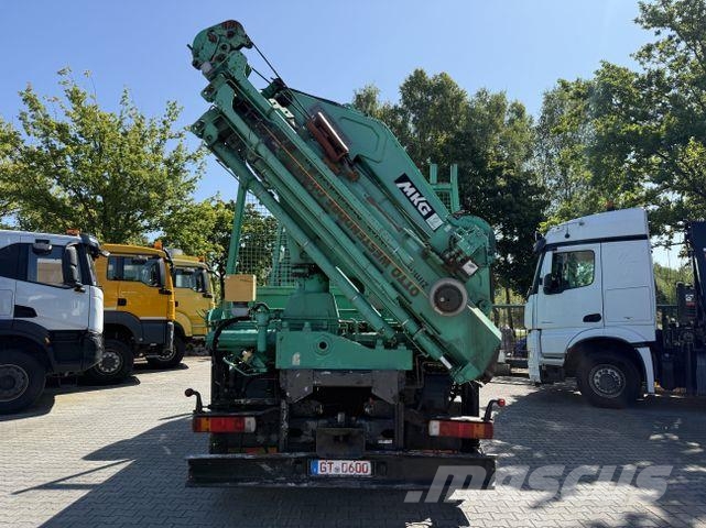 Volvo FM12 420 4X4 Kran MKG 300 bis 24 Meter Φορτηγά Kαρότσα με ανοιγόμενα πλαϊνά