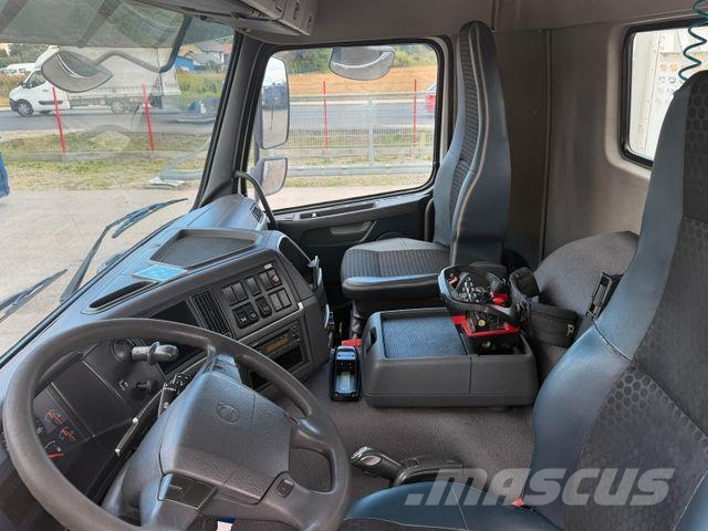 Volvo FMX 370 PRITSCHE 6,60m *PK 16001 - KB+FUNK/6x4 Camiões grua