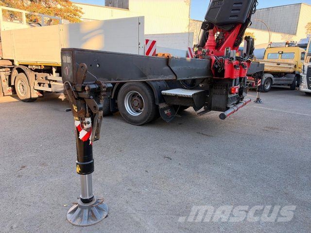 Volvo FMX 460 8x4 BB FASSI F660+Fly-Jib 64 t/m Pritschenwagen/Pritschenwagen mit Seitenklappe