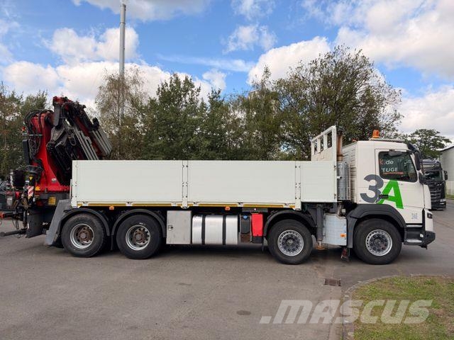 Volvo FMX 460 8x4 BB FASSI F660+Fly-Jib 64 t/m Pritschenwagen/Pritschenwagen mit Seitenklappe