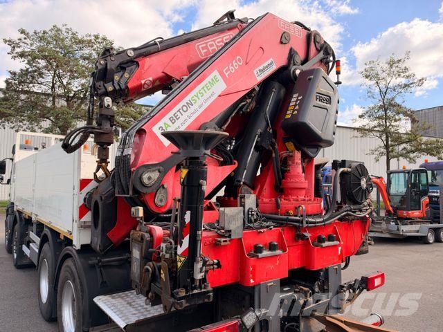 Volvo FMX 460 8x4 BB FASSI F660+Fly-Jib 64 t/m Pritschenwagen/Pritschenwagen mit Seitenklappe