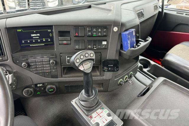 Volvo FMX-540 10x4 Moser Вантажівки з гаковим підйомом