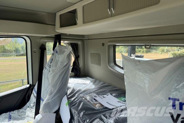 Volvo FMX-540 8x4 Joab 25T Vinçli kamyonlar