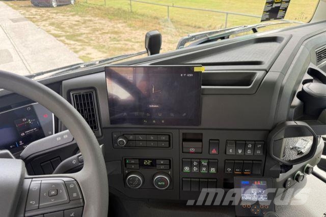 Volvo FMX-540 8x4 Joab 25T Vinçli kamyonlar