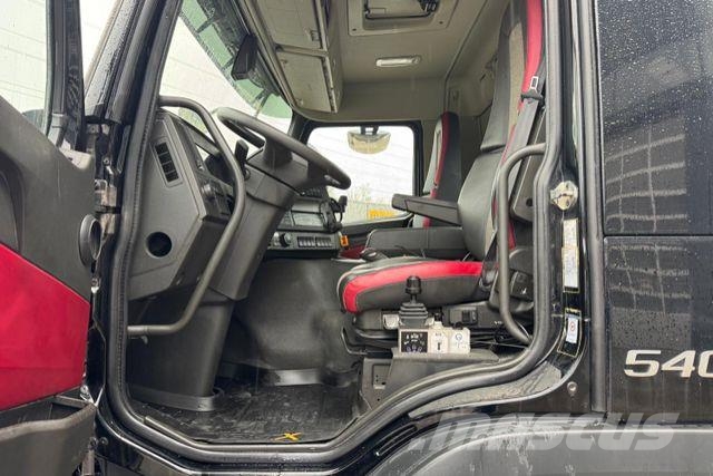 Volvo FMX-540 8x6 SWS Çekiciler