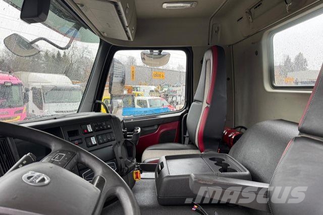 Volvo FMX-540 8x6 SWS Çekiciler