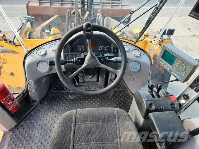 Volvo L 220 F *2009*16.190 h*Waage*Zentralschmierung Wheel loaders