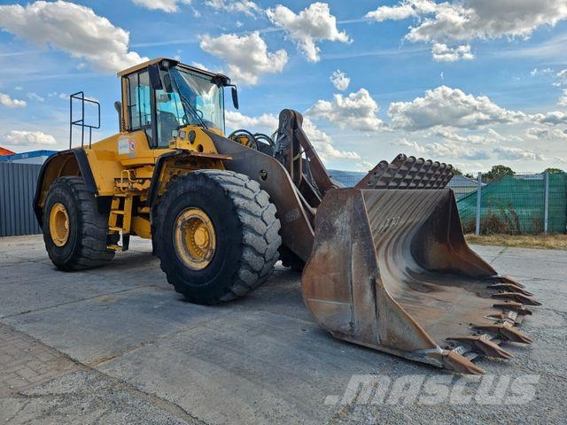 Volvo L 220 F *2009*16.190 h*Waage*Zentralschmierung Wheel loaders