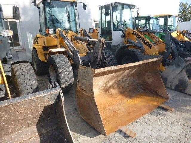 Volvo L 30 B Utovarivači na kotačima