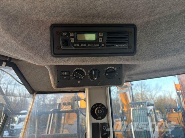 Volvo L120 F لوادر بعجل