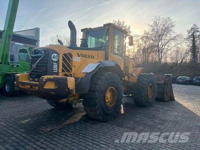 Volvo L120 F لوادر بعجل