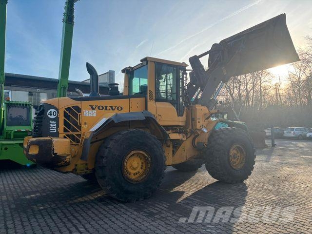 Volvo L120 F لوادر بعجل