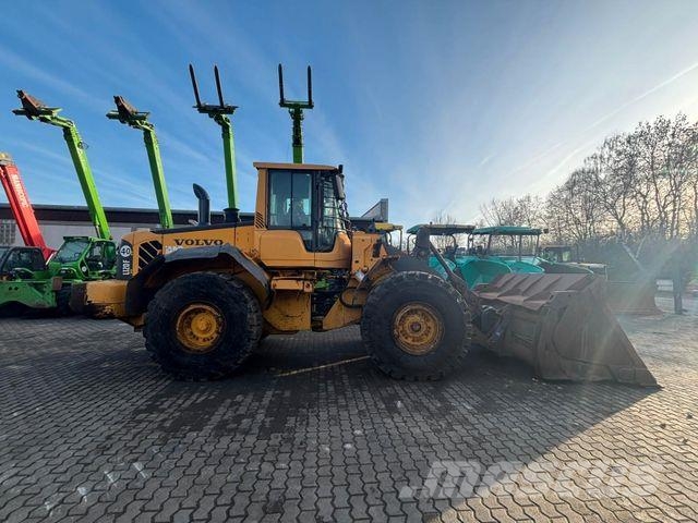 Volvo L120 F لوادر بعجل