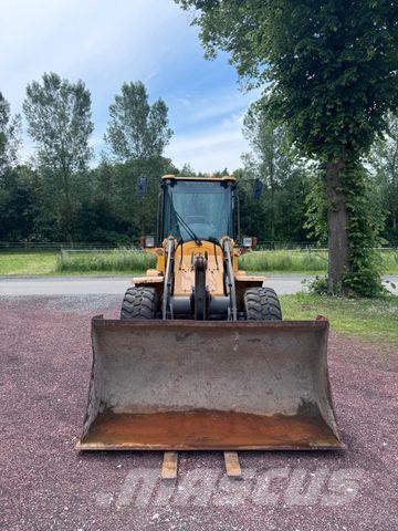 Volvo L30B Pro 4x4 inkl. Schaufel & Gabel Iekrāvēji uz riteņiem