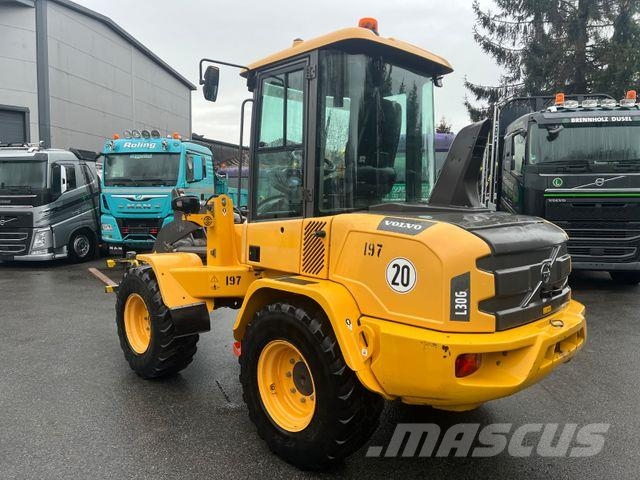 Volvo L30G Radlader