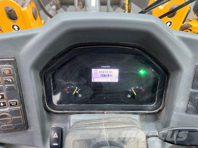 Volvo L30G Radlader